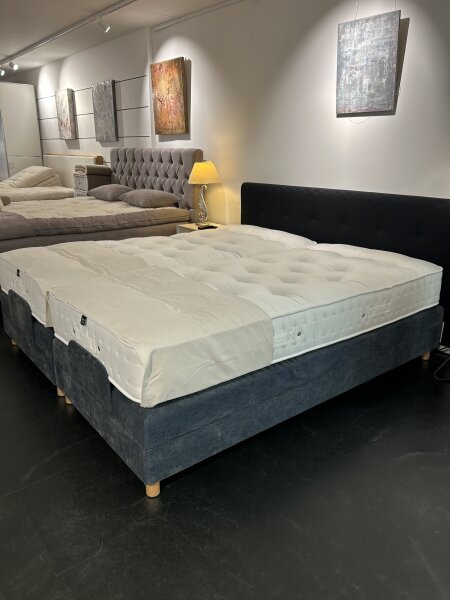 Bed Adjustable 200x220 cm